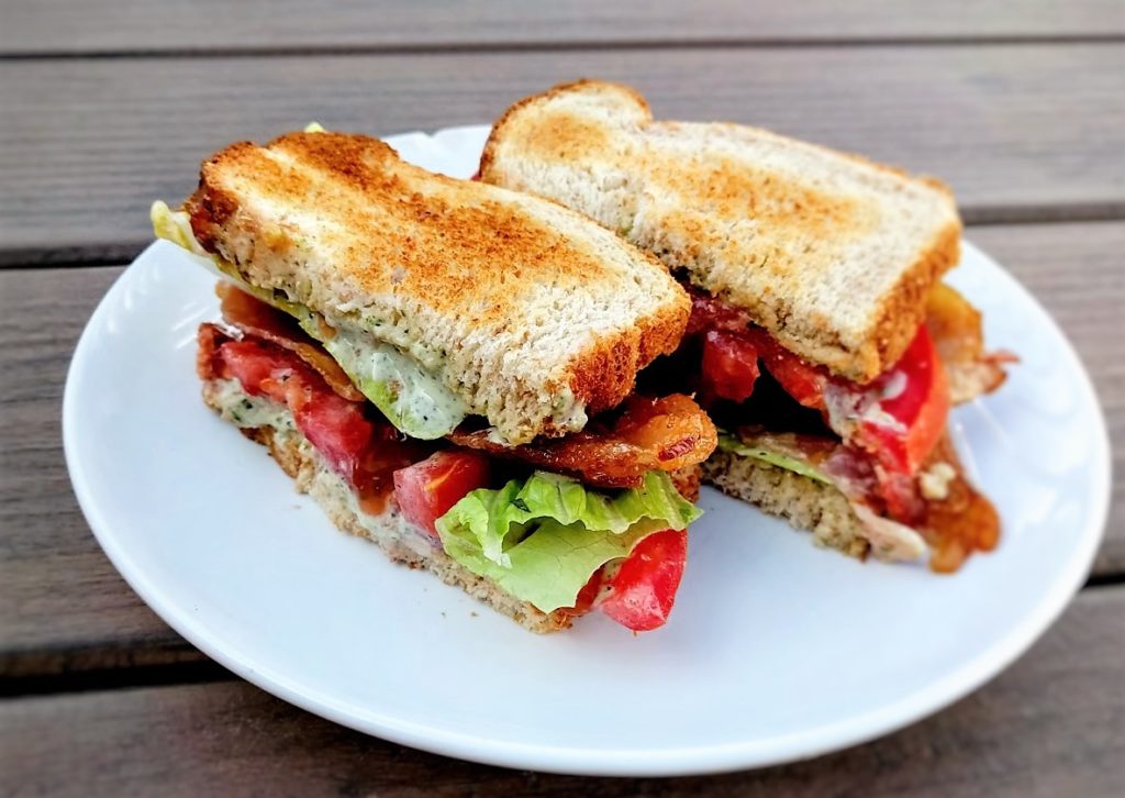 Lemon Basil BLT | thegreengiraffeeats.com