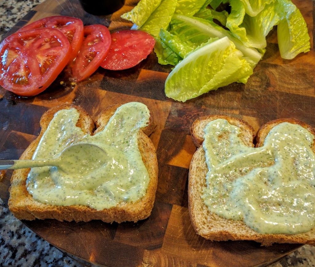 Lemon Basil BLT | thegreengiraffeeats.com