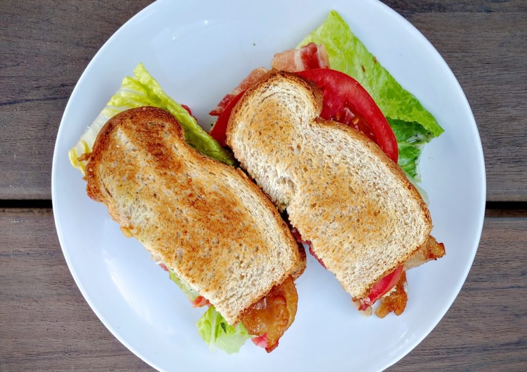 Lemon Basil BLT | thegreengiraffeeats.com