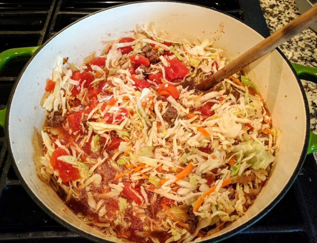 Stuffed Cabbage Soup | thegreengiraffeeats.com