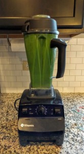 Good Morning Green Beach Smoothie | thegreengiraffeeats.com