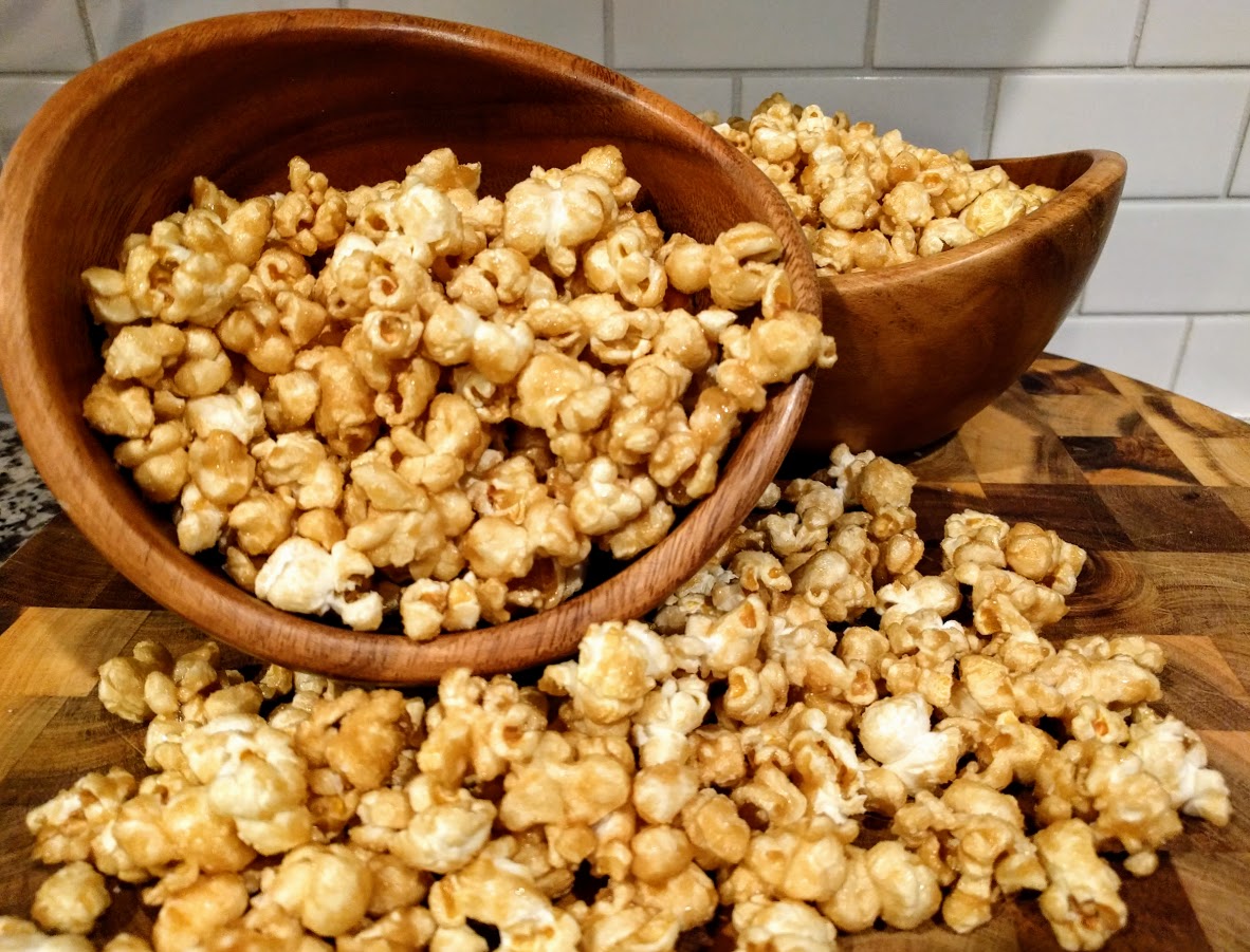 Laura's Last Ditch Vintage Kitchenwares: The Best Air Popcorn Popper